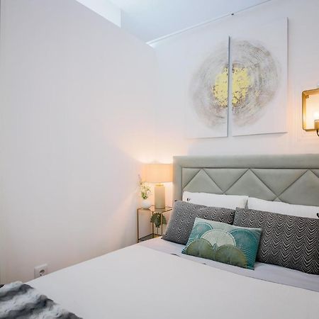 The Twin Apartments Porto Bagian luar foto