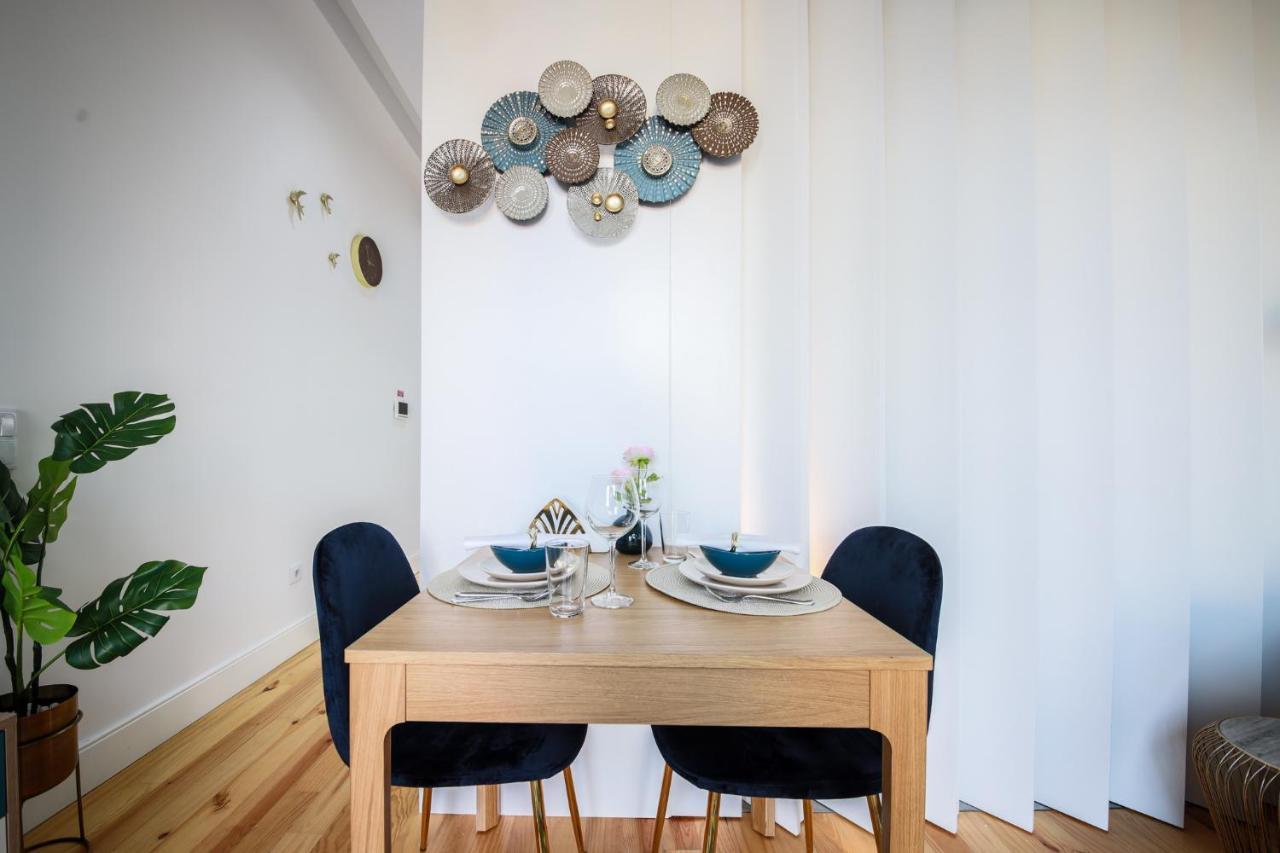 The Twin Apartments Porto Bagian luar foto