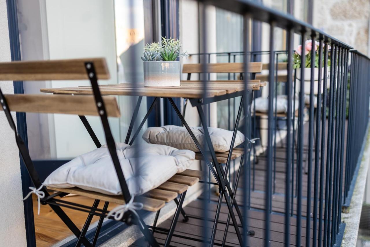 The Twin Apartments Porto Bagian luar foto